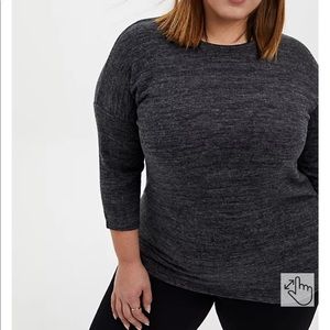Torrid SUPER SOFT PLUSH BLACK LONG SLEEVE CREW TEE, brand new!